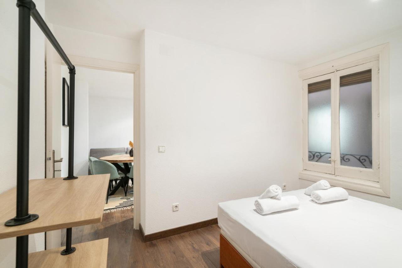 Apartamento En La Puerta Del Sol Apartment Madrid Exterior photo